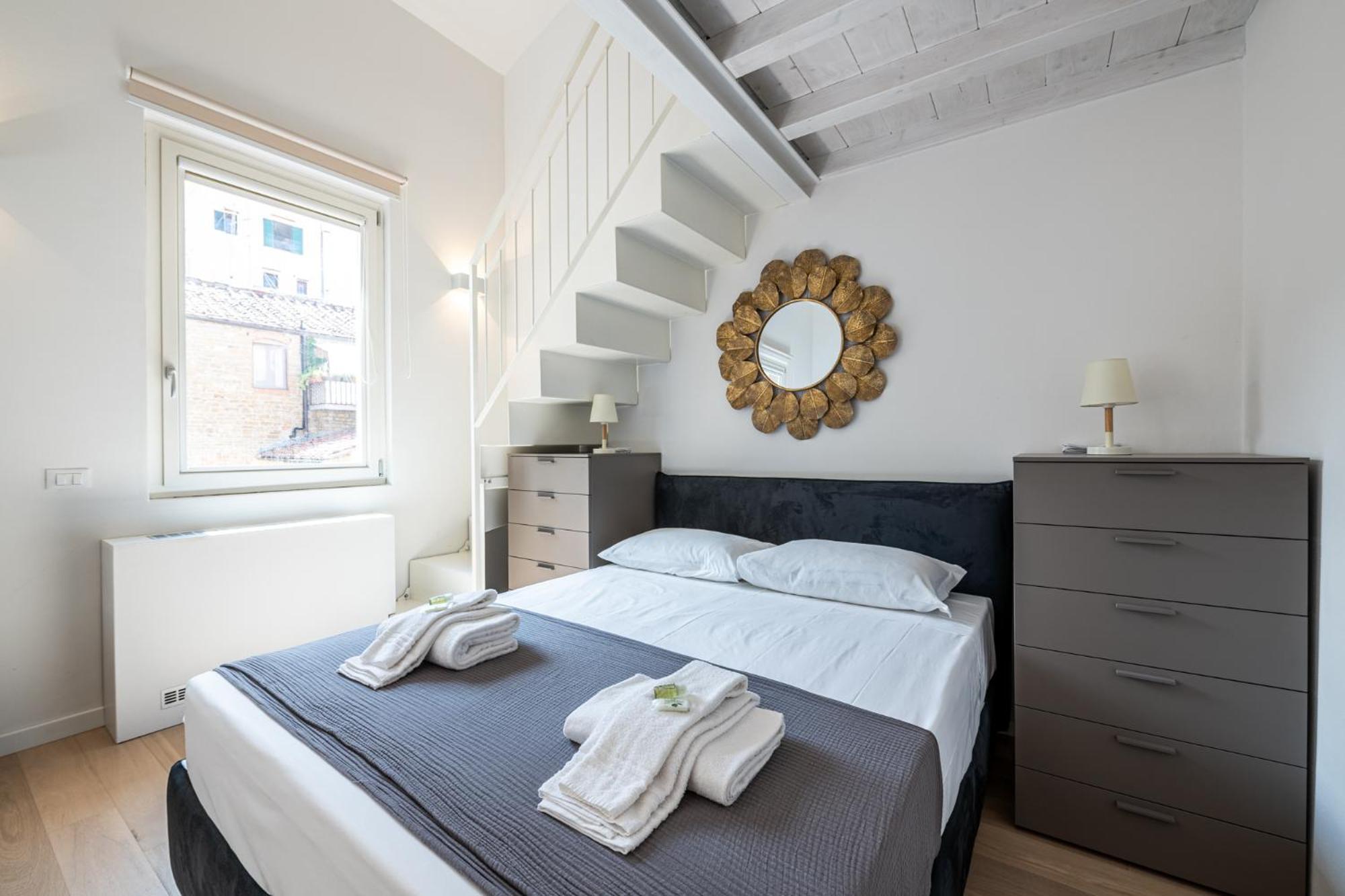 Algila Lifestyle Tornabuoni Apartments Florenz Exterior foto