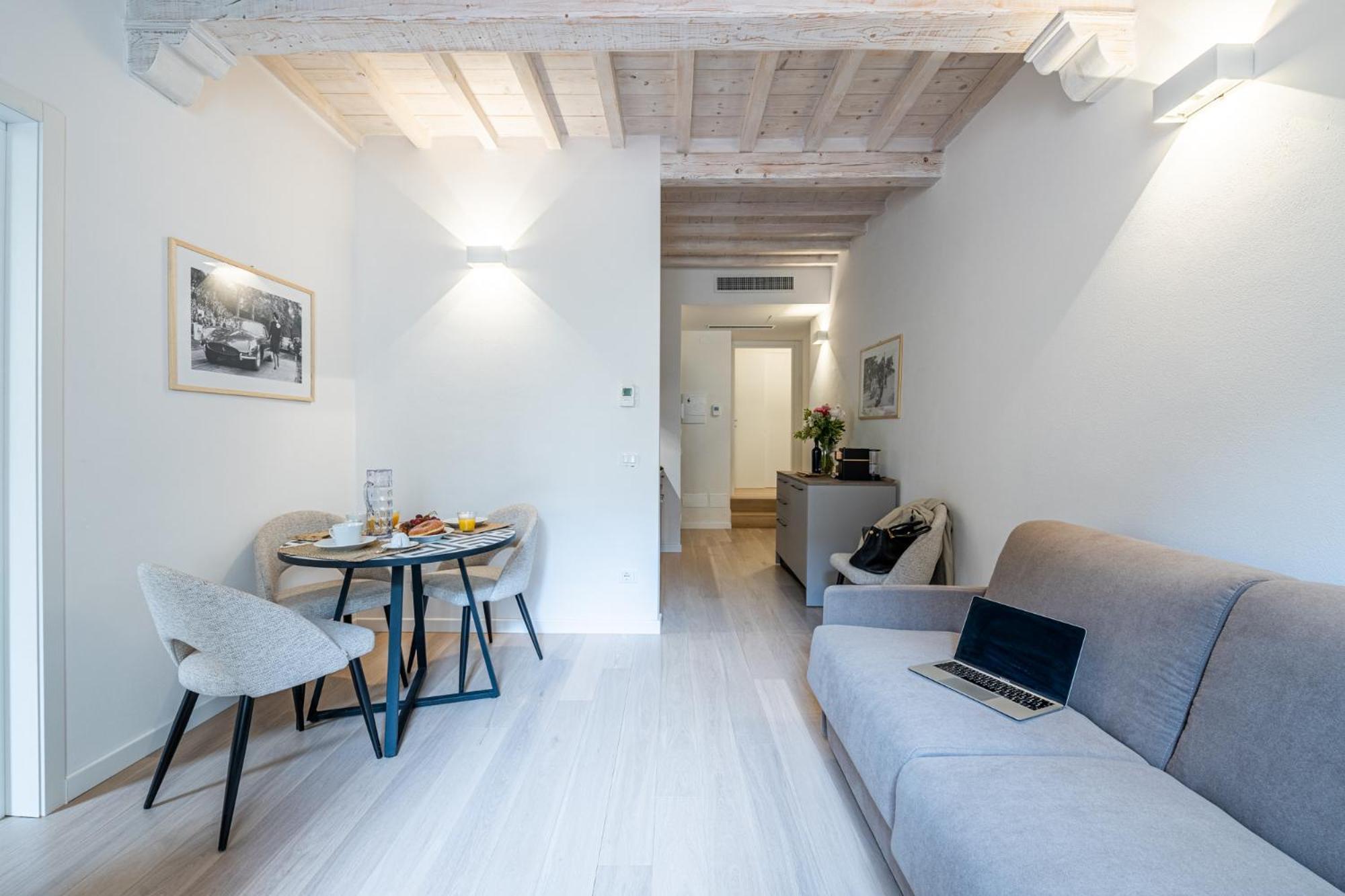 Algila Lifestyle Tornabuoni Apartments Florenz Exterior foto