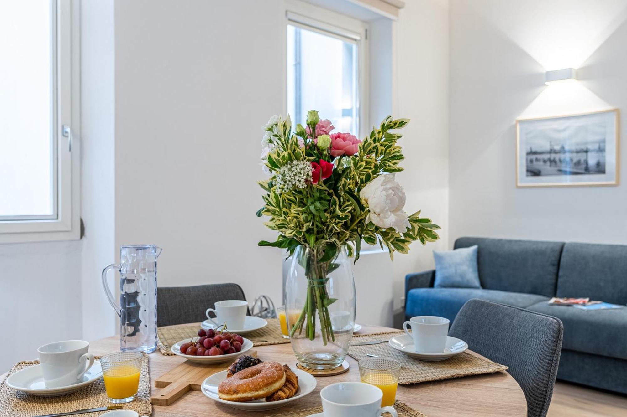 Algila Lifestyle Tornabuoni Apartments Florenz Exterior foto